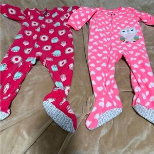 Carter's Simple Joys Lot of 2 Blanket Sleepers 12M